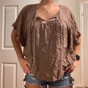 Cute brown top!